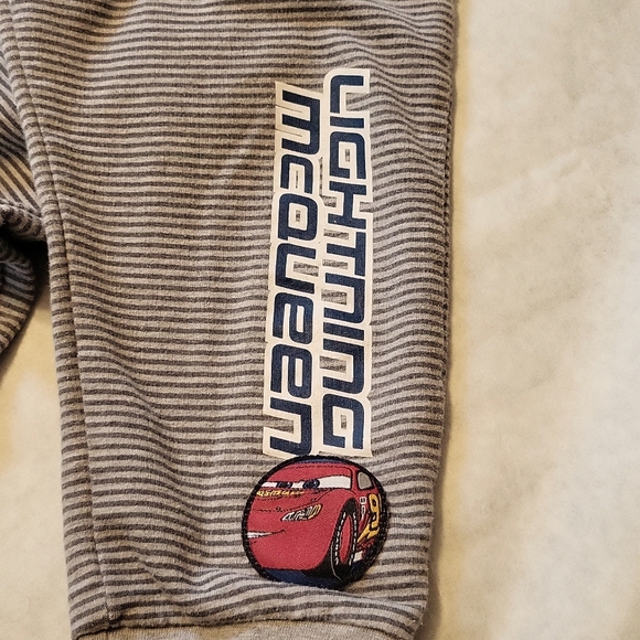 Disney Cars Lightning McQueen tee shirt and joggers - Picture 6 of 6